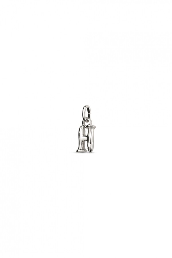 CHARM DE ALEACION DE METALES BAÑADO EN PLATA DE LEY CON FORMA DE LETRA H CON ARGOLLA Charm