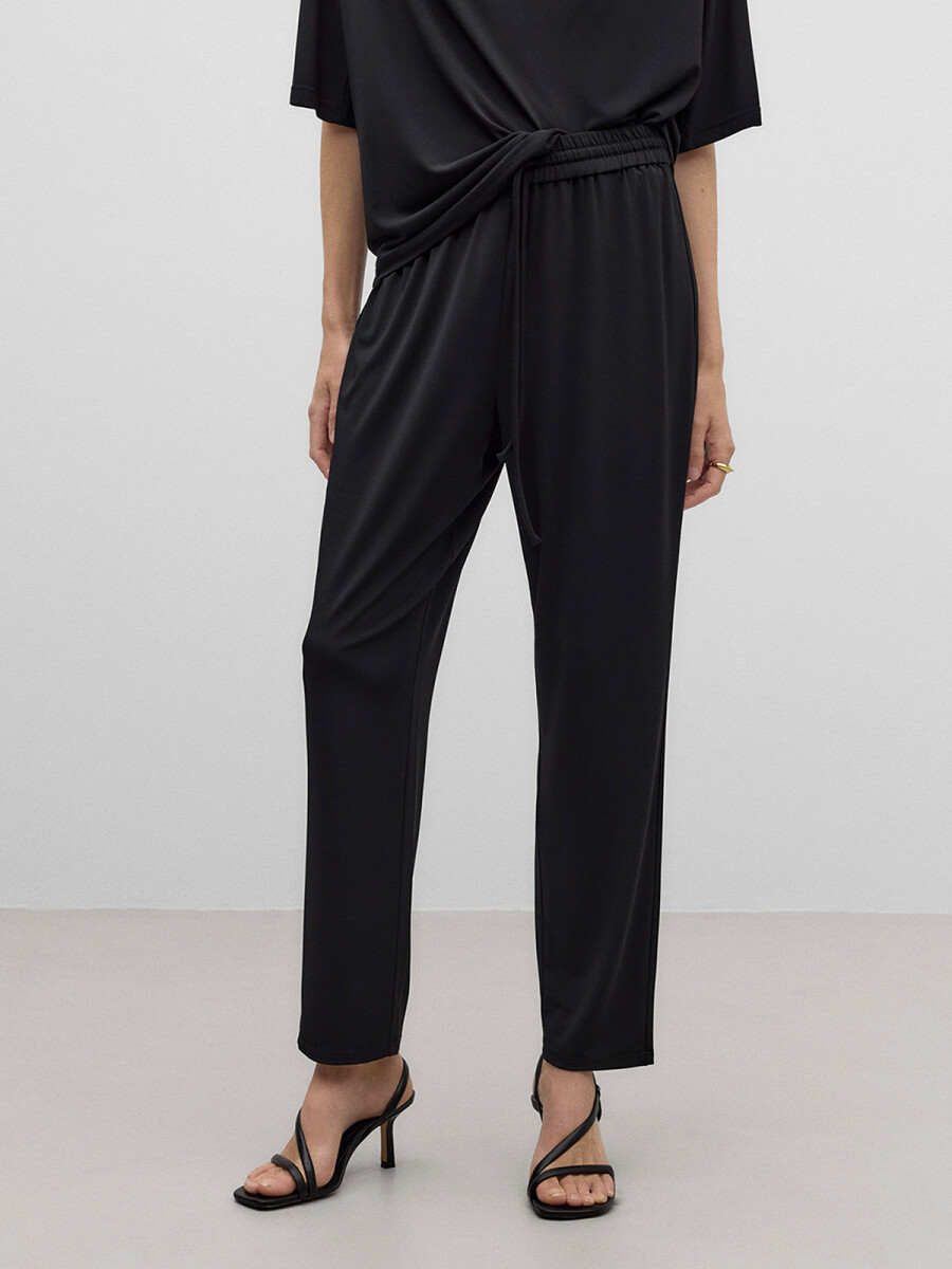 PANTALÓN JOGGER 