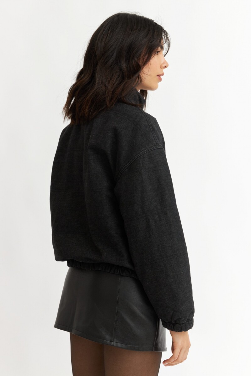 Campera con padding NEGRO