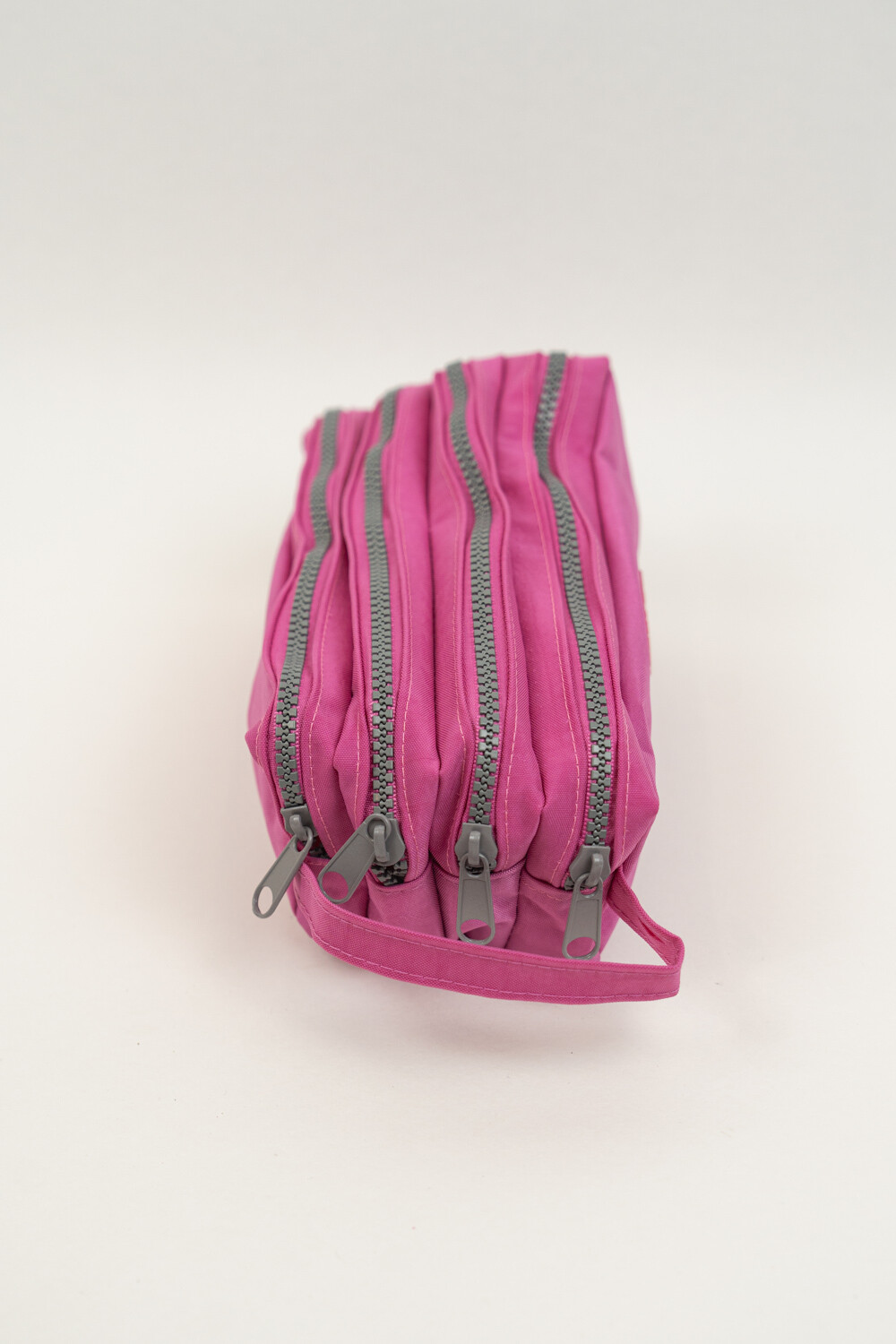 Cartuchera Veronica Rosa Oscuro