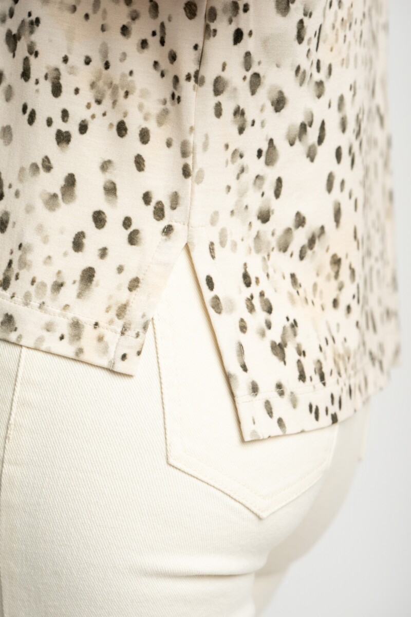 Remera Estampa Nácar