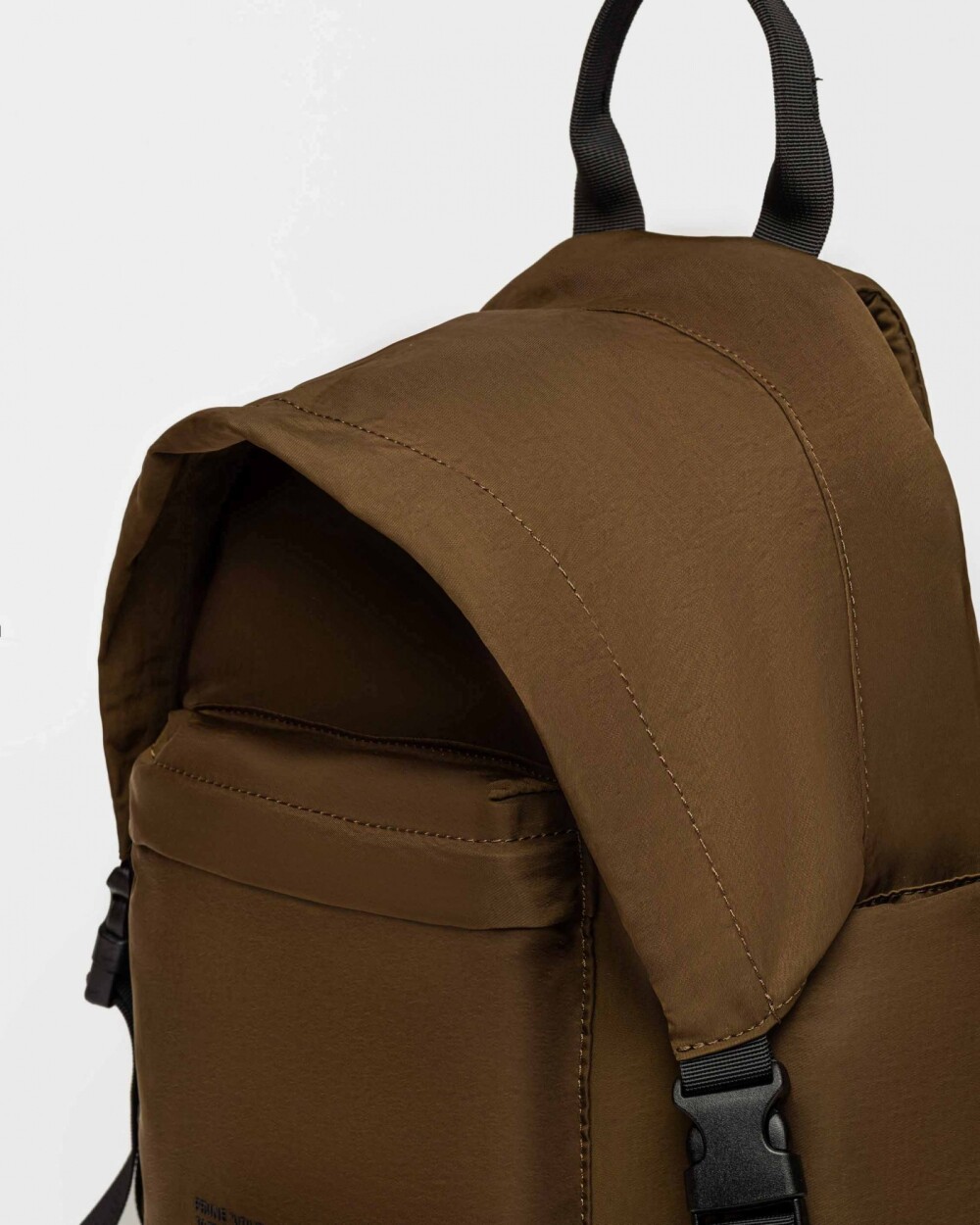 Mochila Jet en nylon Verde