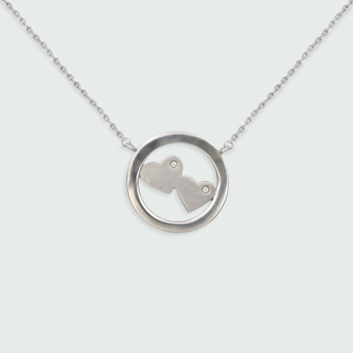 Colgante con cadena Dos corazones de MOON en plata 925 con brillantes 