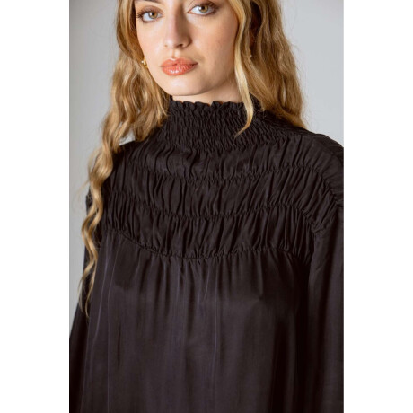 Blusa Runa Black