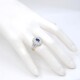 Anillo oro 18k blanco, brillantes y zafiro Anillo oro 18k blanco, brillantes y zafiro