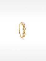 Anillo Con Circonitas Y Perlas dorado