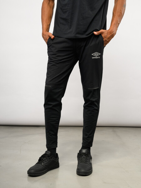 Pantalón Tecnológico Force Umbro Hombre 002