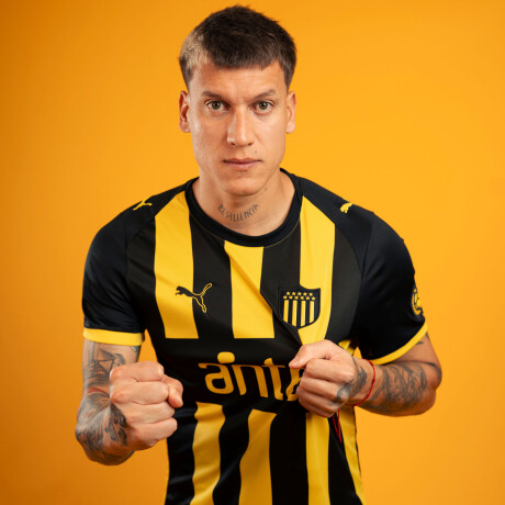 Peñarol Home Jersey 26 78755405 Amarillo/Negro