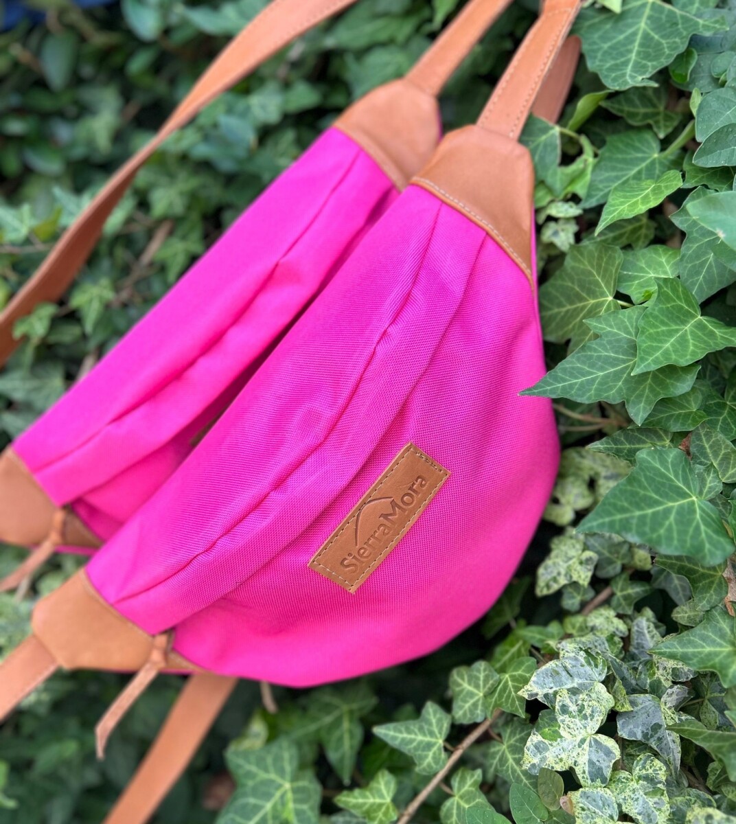 Sporty Fanny Pack - Fucsia 