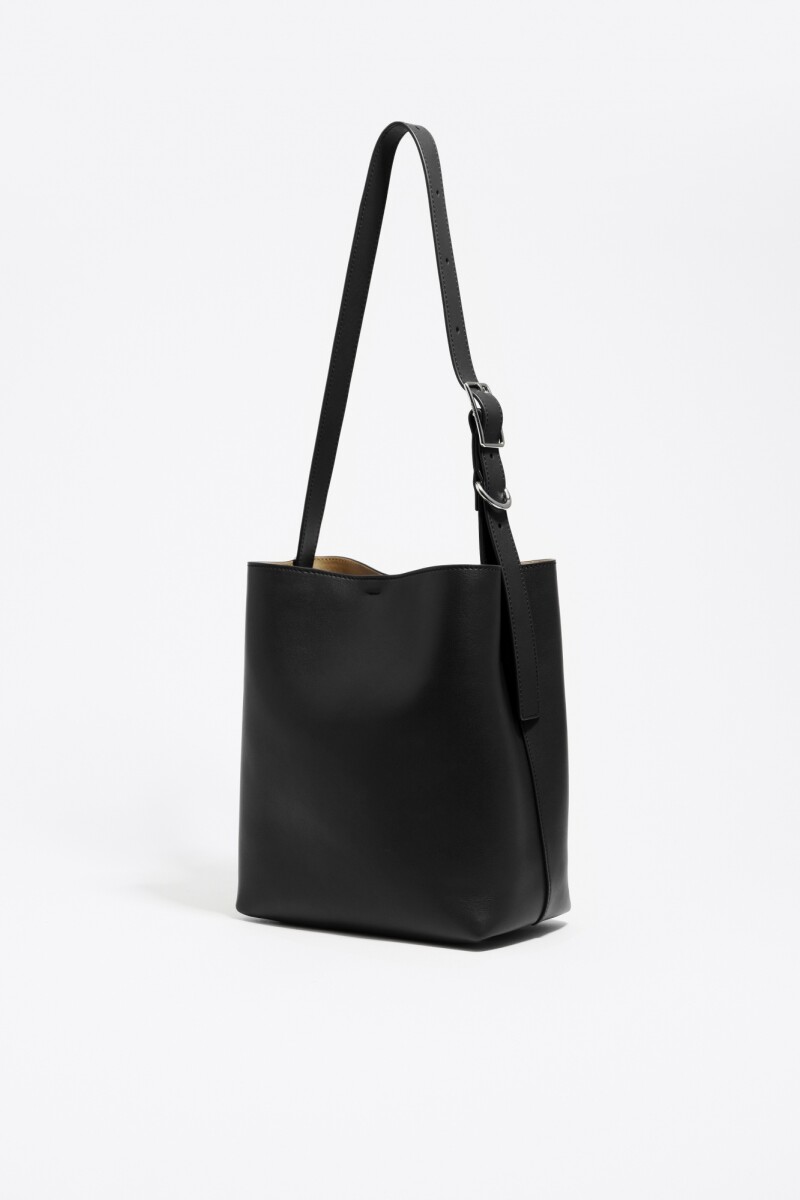 BOLSO CARLINO MEDIANO Negro