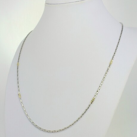 Gargantilla de plata 925 con detalles de doublé en oro 18ktes, 45 cm. Gargantilla de plata 925 con detalles de doublé en oro 18ktes, 45 cm.