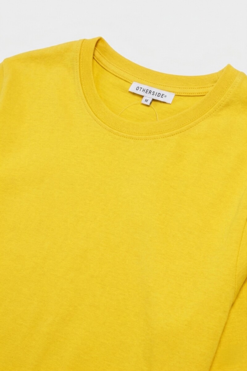 Remera básica m/l AMARILLO
