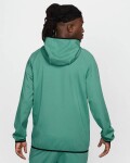 Nike Tech Nike Tech