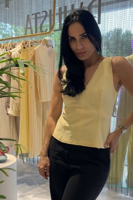 Musculosa Myla Amarillo manteca