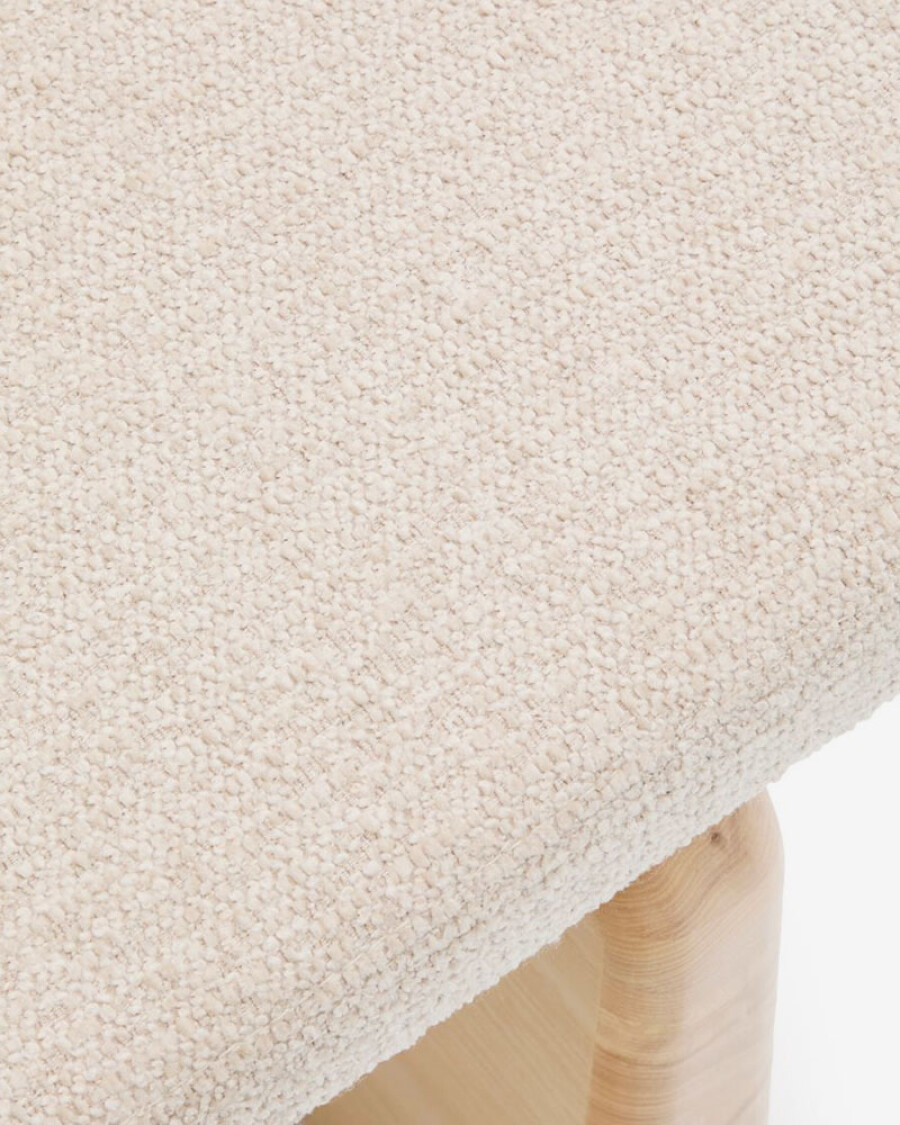 Banco Topaz de chenilla beige y madera maciza de fresno con acabado natural 150cm FSC 100%