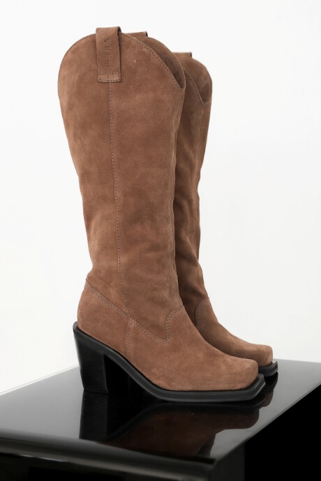 Bucanera Aitana Camel