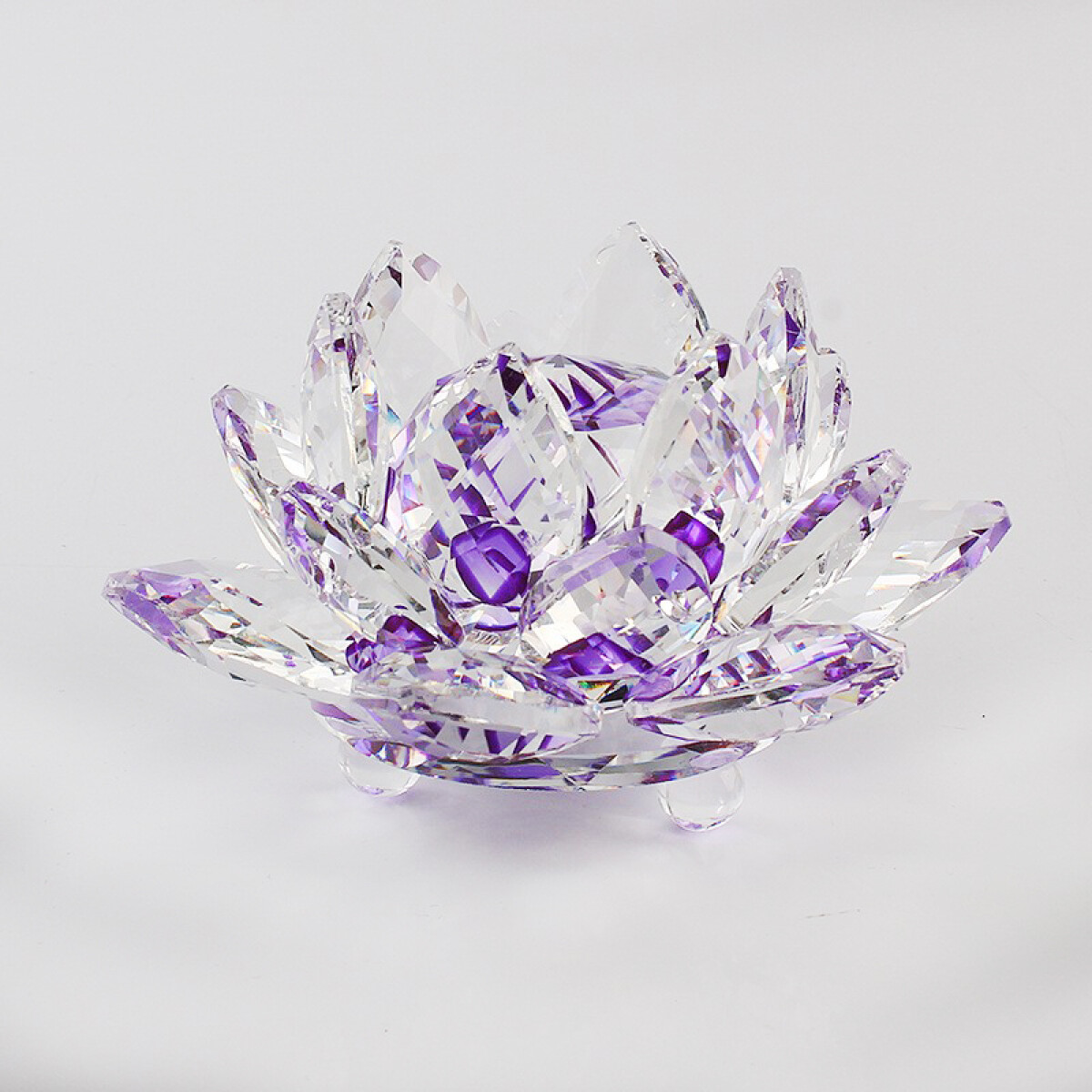 Flor de loto en vidrio de colores 