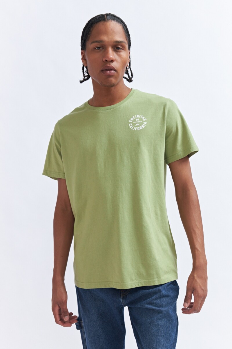 REMERA CALIFORNIA - VERDE 