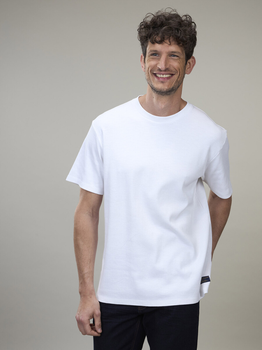 T-SHIRT OSKOL - BLANCO 