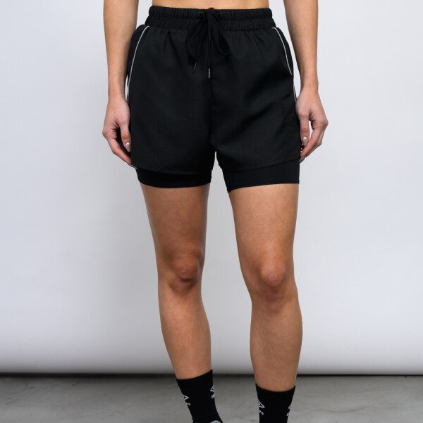 SHORT LULI Umbro Mujer 002