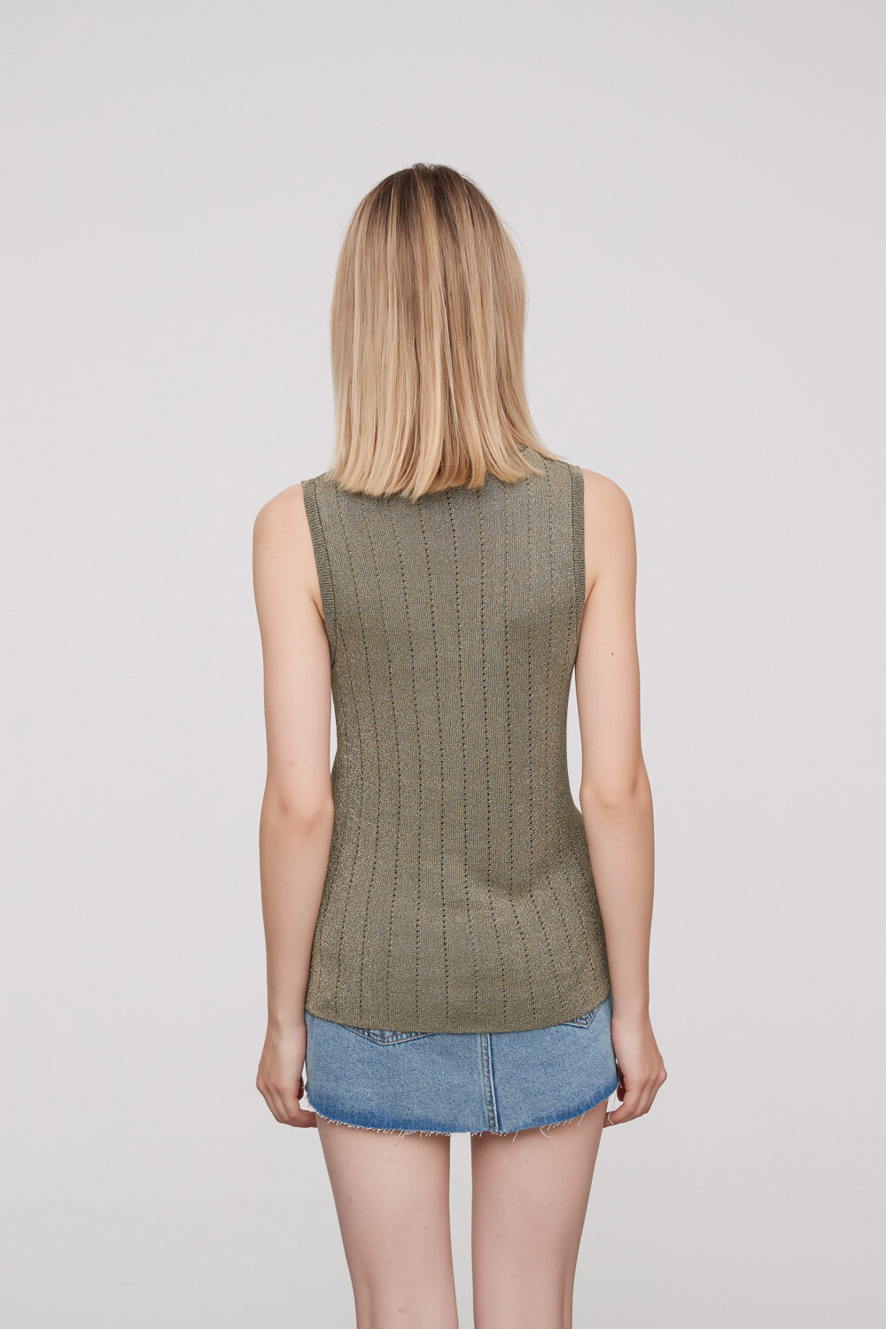 Musculosa Virky Verde Oliva Oscuro