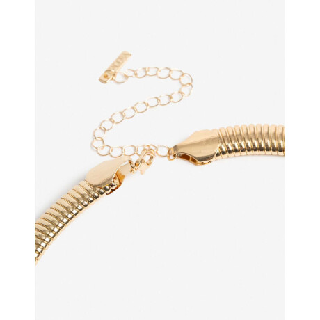 Collar Corto Metal Dorado