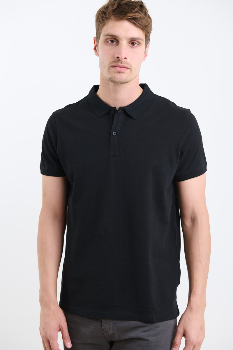REMERA FERAUD - Negro 