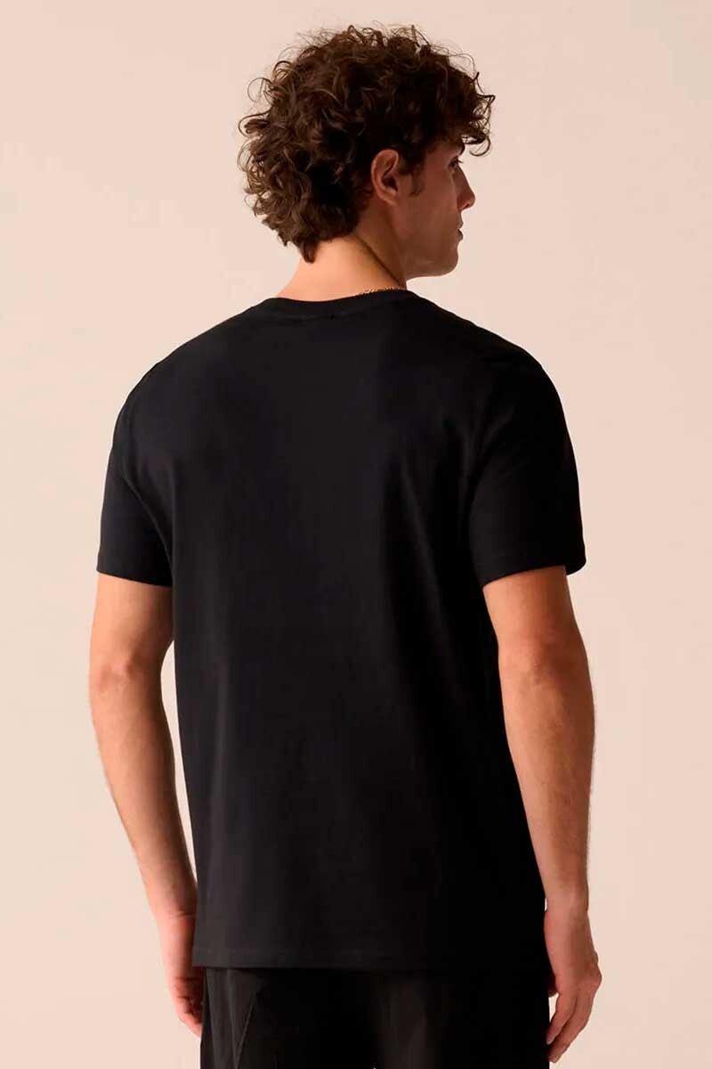 REMERA HOMBRE FILA LETTER PREMIUM LLL Negro