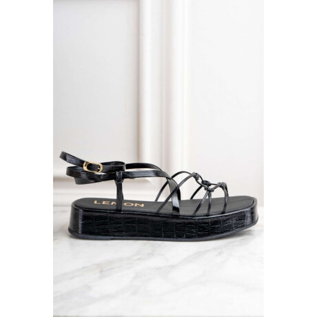 Sandalia Tiras Cuero Negro