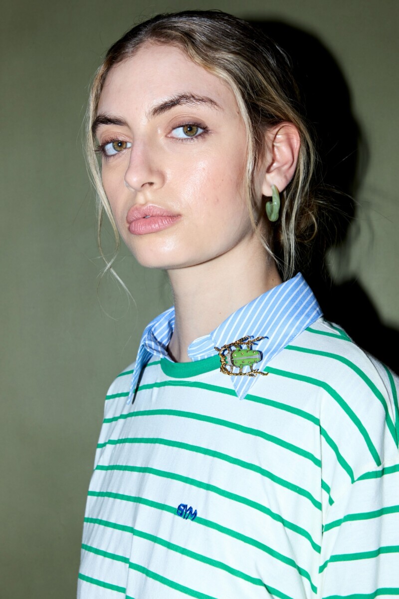 Prendedor escarabajo - dorado 