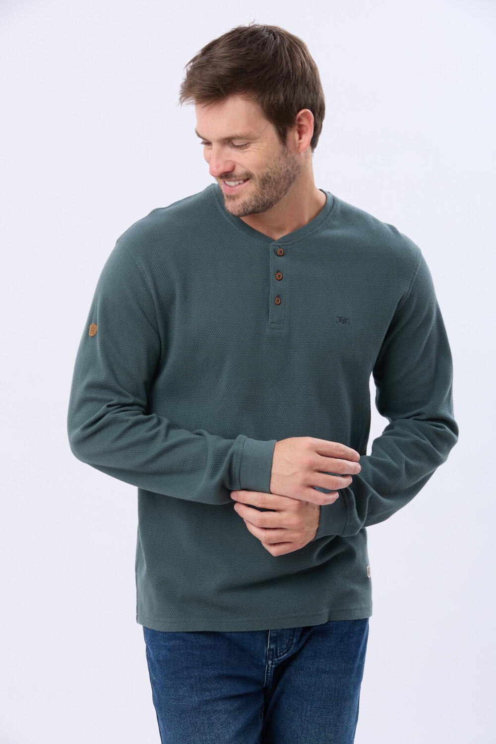 REMERA TEXTURADA DE ALGODÓN VERDE