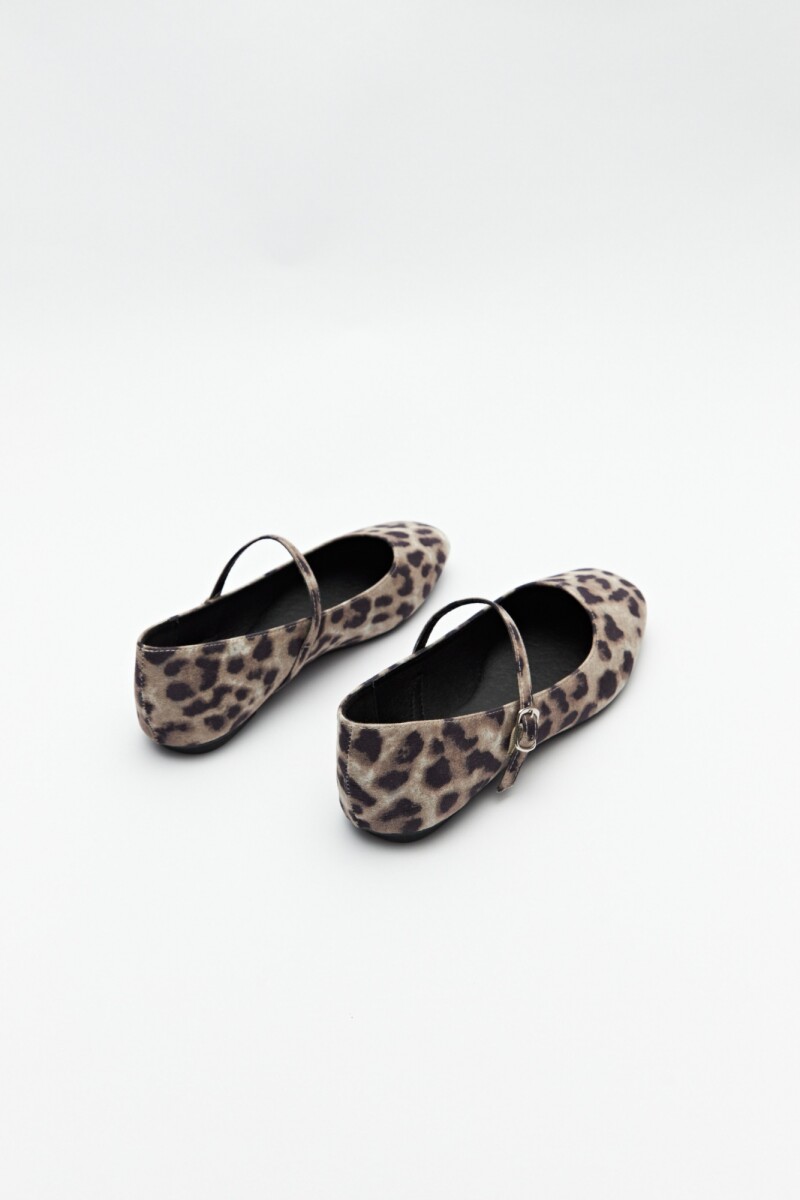 BALERINA WEEDERS PRINT Animal Print