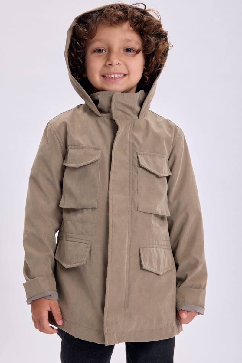 Campera parka liviana Verde