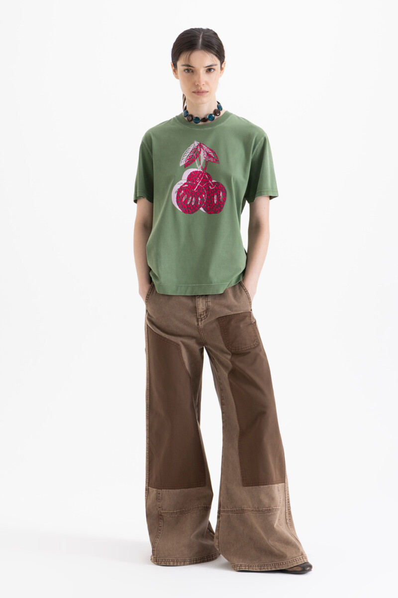 REMERA ALEXA Verde Militar