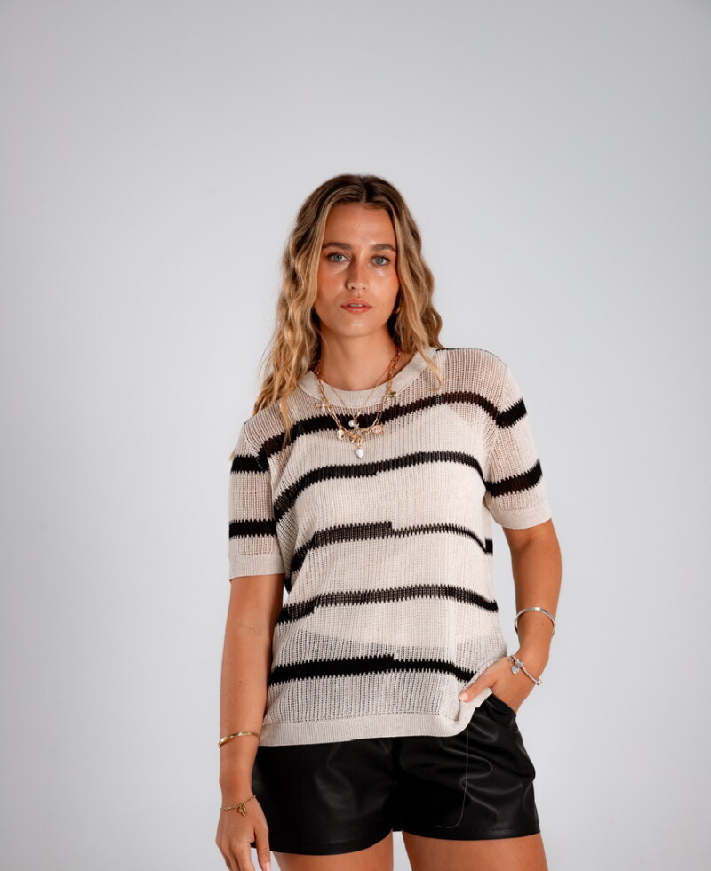 Remera Camille crudo