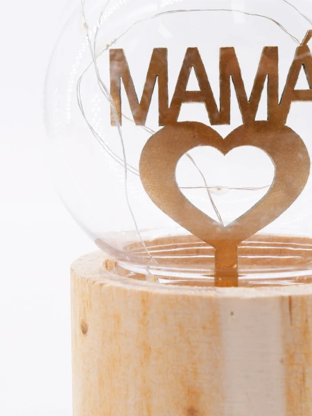 BOMBITA CON CARTEL MAMÁ MADERA