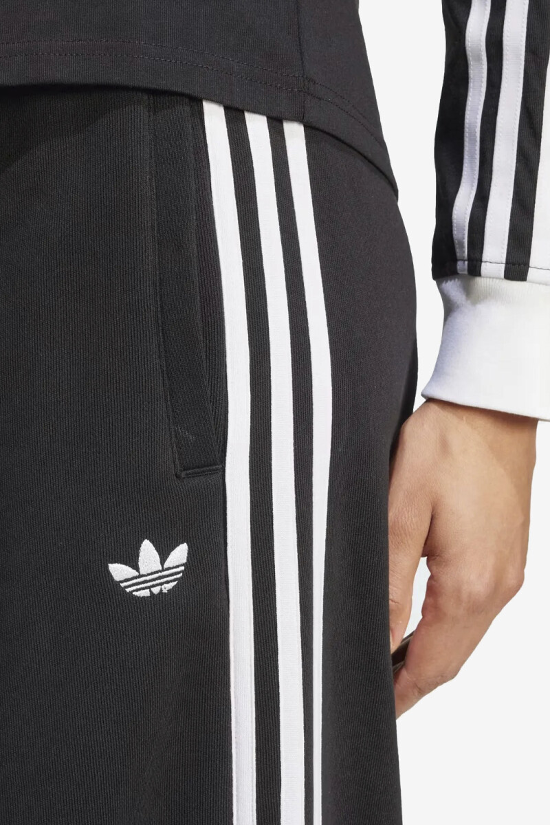 PANTALON ANCHO DE 3 RAYAS Negro