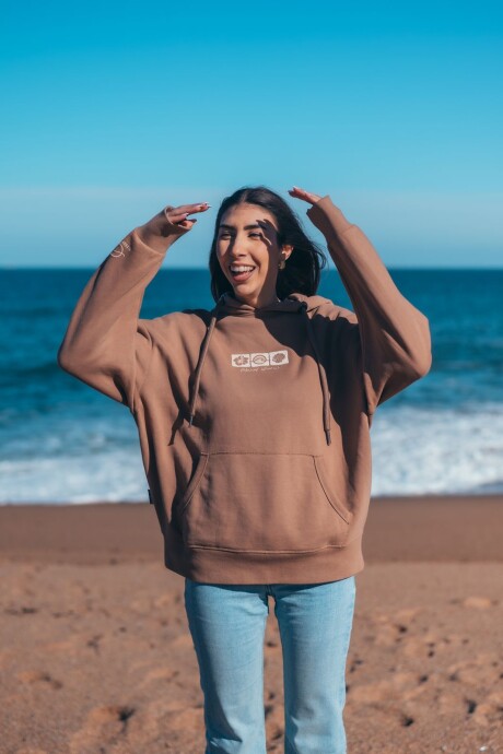 Hoodie Marina Bordado / Marrón U