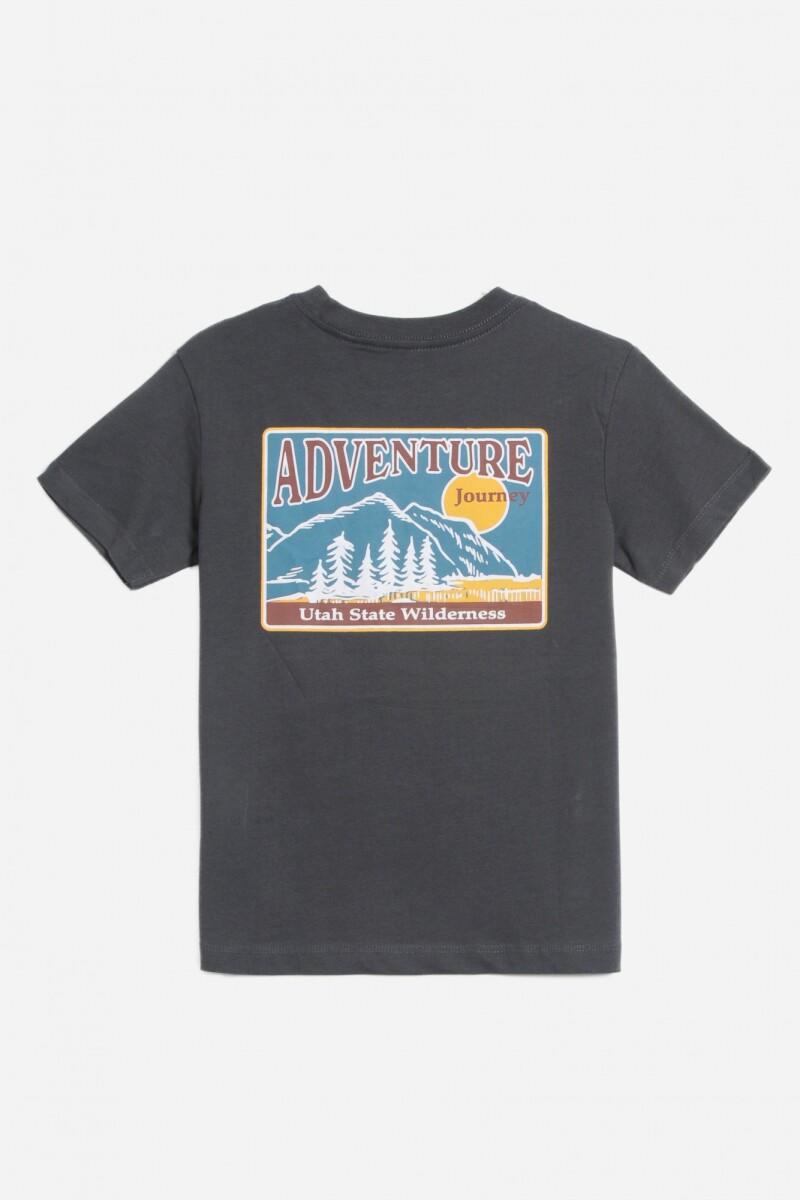 T-shirt estampa Adventure NEGRO