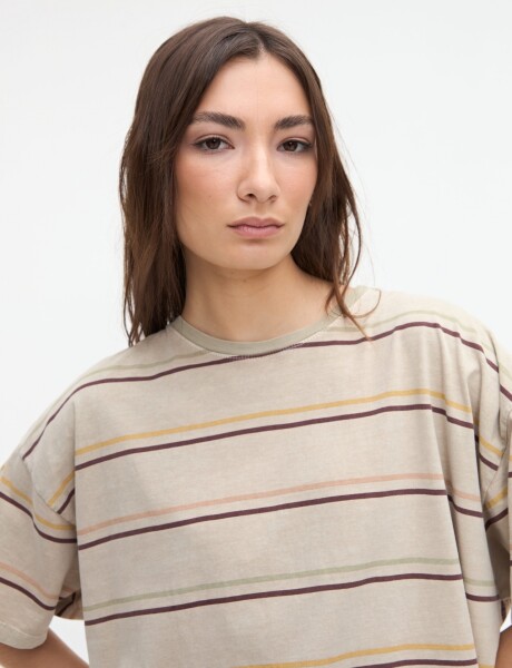 Remera Lucinda Marrón