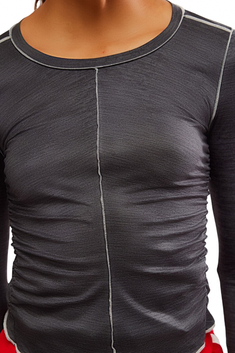 CAMISETA RIGHT ON RUN Negro