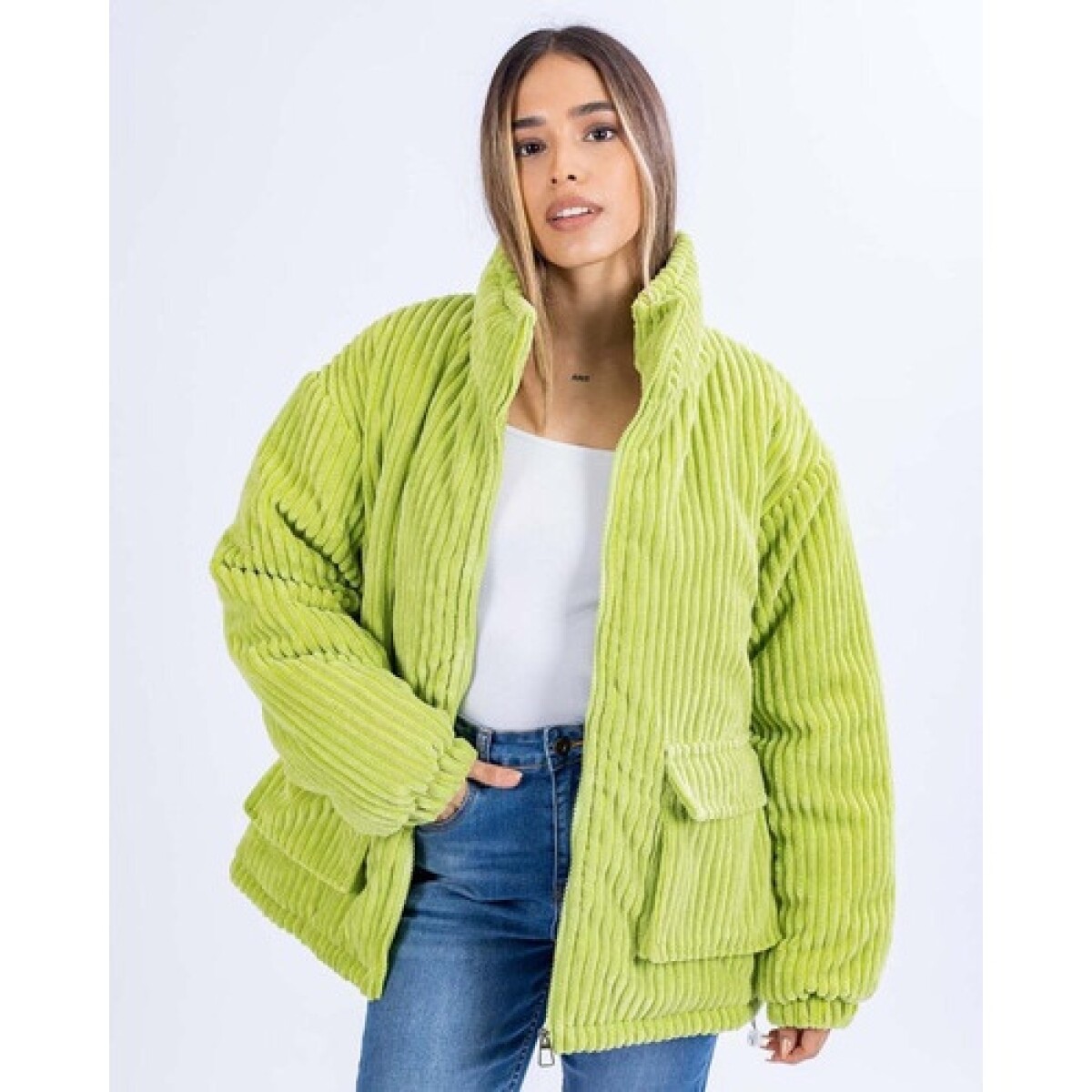 Campera para dama en pana UFO Dakota Verde 