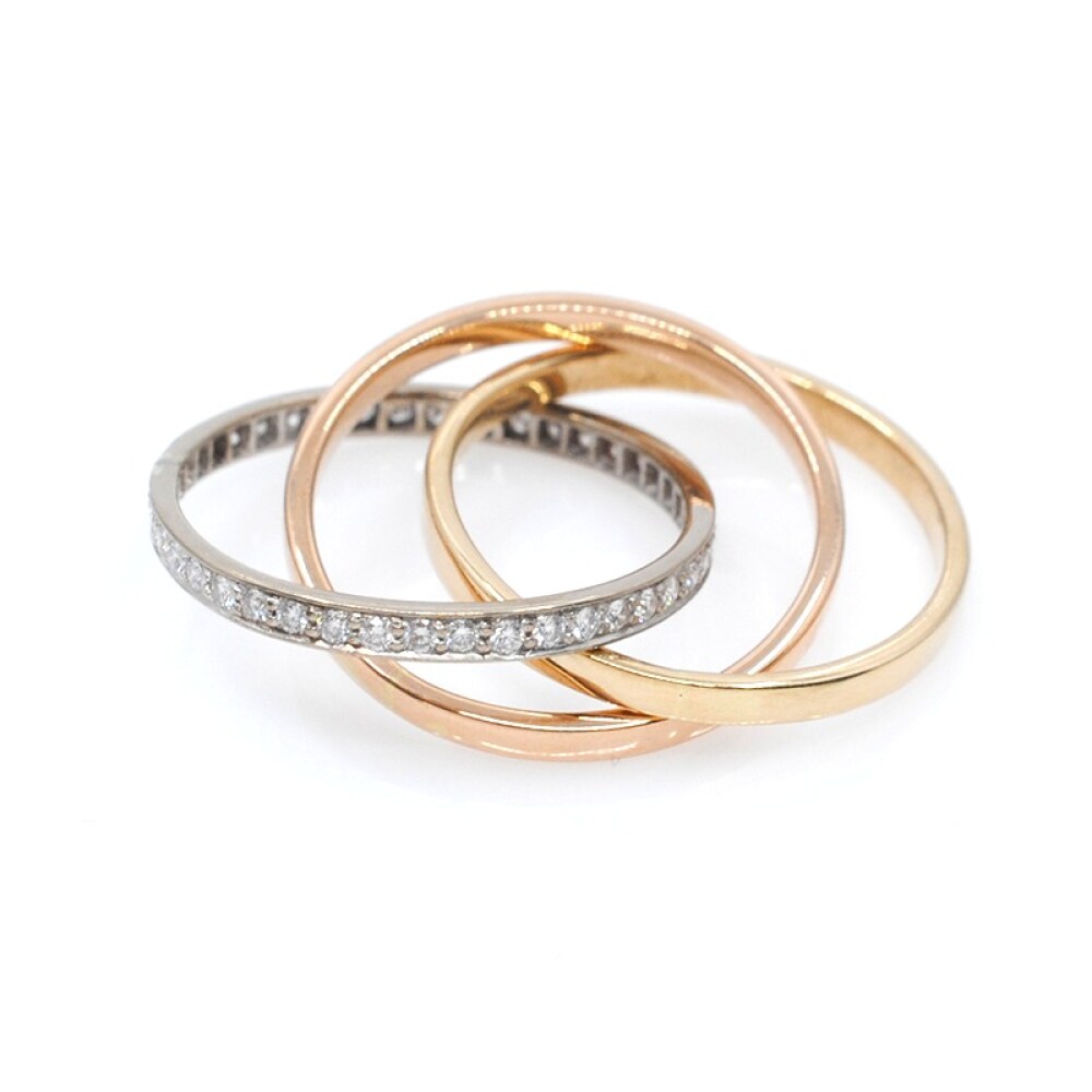 Anillo triple alianza en 3 tonos de oro 18k una de ellas con brillantes Anillo triple alianza en 3 tonos de oro 18k una de ellas con brillantes