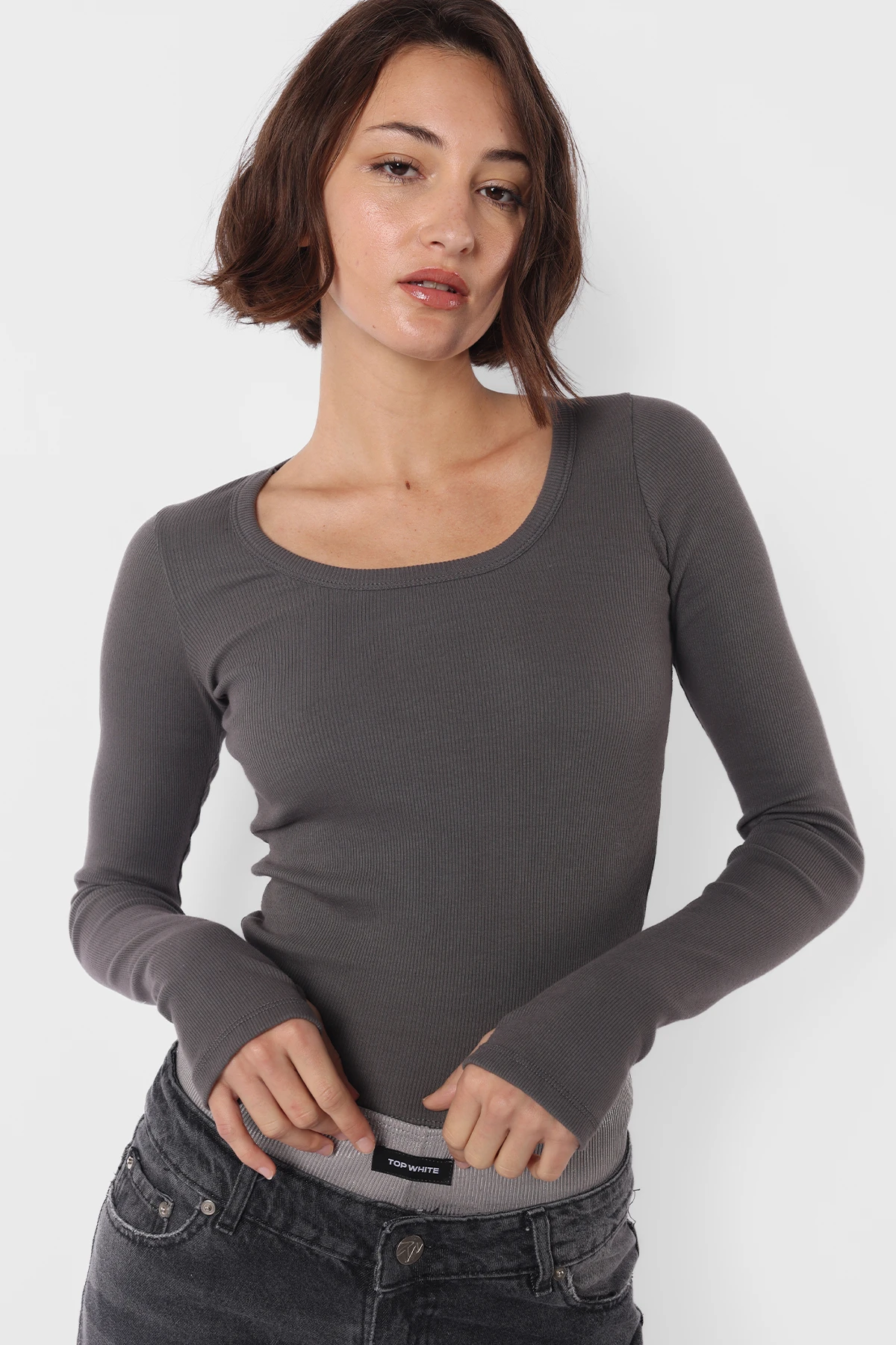 Top Alanis Gris