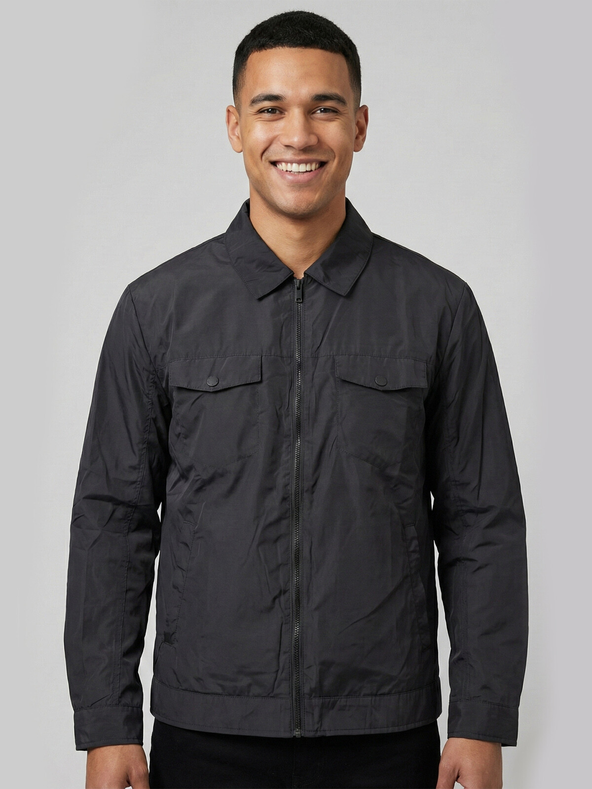 CAMPERA DE NYLON CITY NEGRO