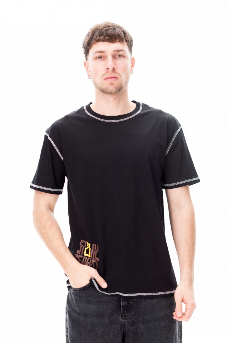 Remera Antisocial Negro