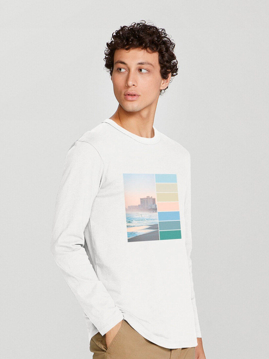 CAMISETA MASCULINA MANGA LARGA CON ESTAMPA - BLANCO 