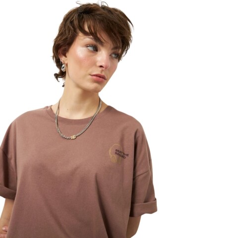 REMERA DRUMS CHOCOLATE