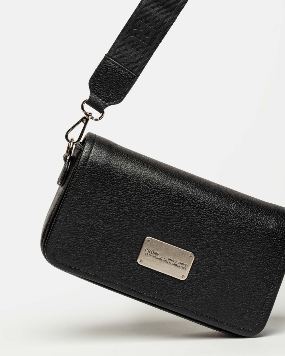 Bandolera Air en efecto cuero graneado Negro