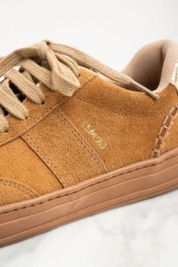 Zapatilla Gamuza Camel
